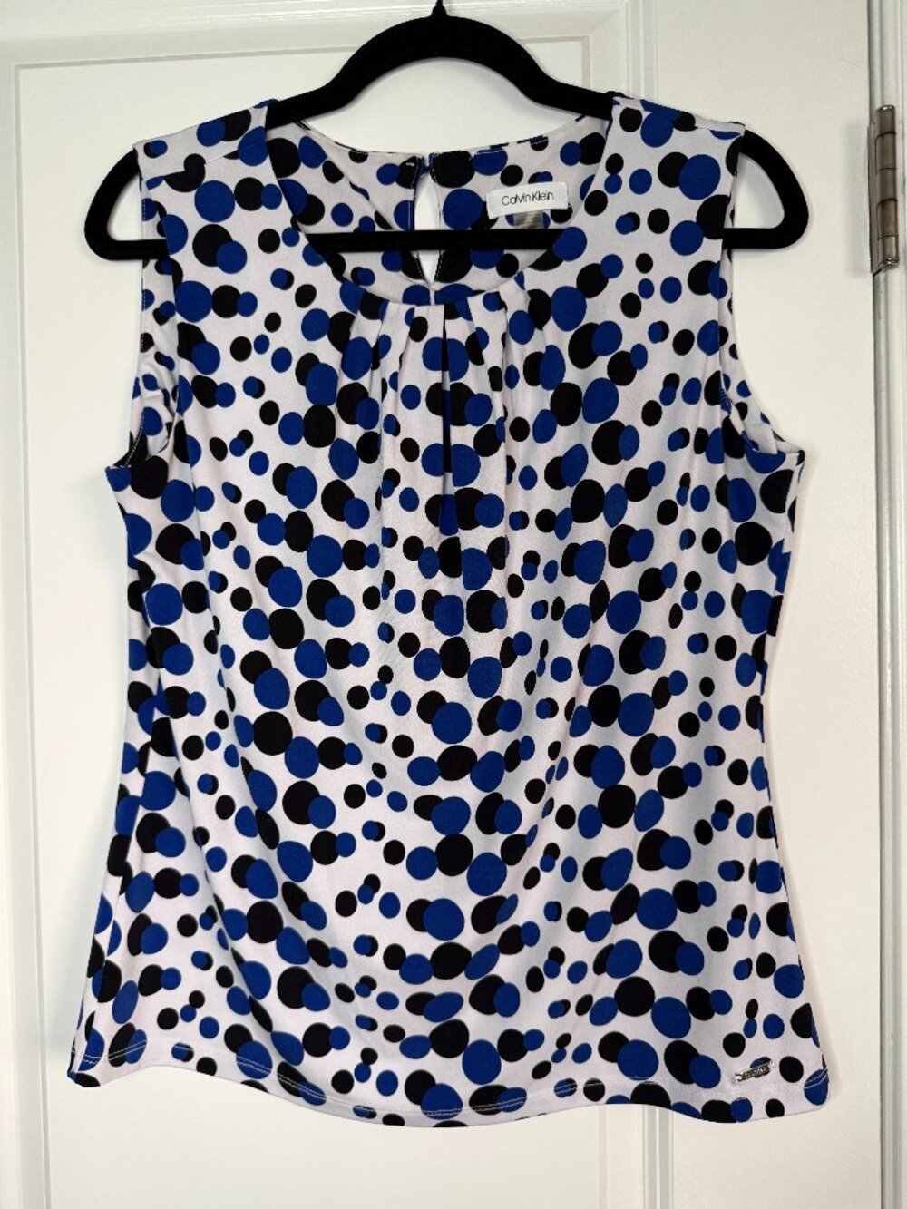 Calvin Klein Womens Medium Sleeveless Shell Top Blue Black Polka Dot Pleated Nec